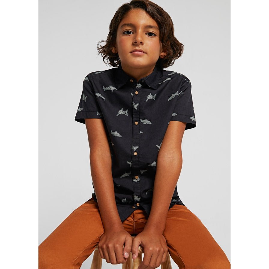 Nukutavake S/S Dress Shirt w/Shark Print _Dark Grey 6113 - 71 - NorthBoys